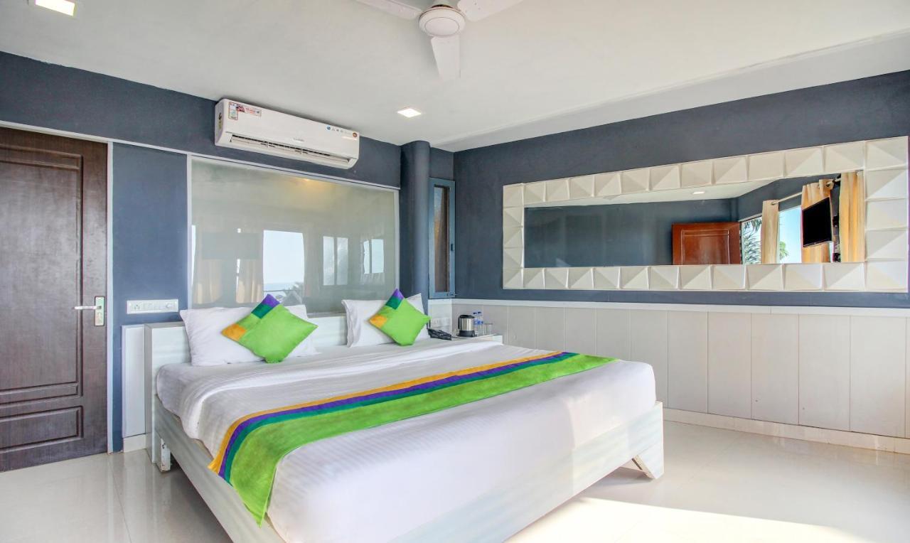 Treebo Trend Ashwem Beach Resort Goa Mandrem Exterior foto
